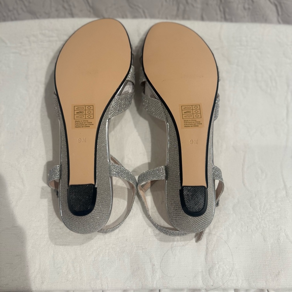 Benjamin Walk Touch Ups Elegant Silver Strappy Wedge Sandals - NWOT - Picture 8 of 10